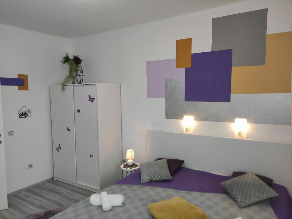 Apartman Iris S Terasom Риека Экстерьер фото