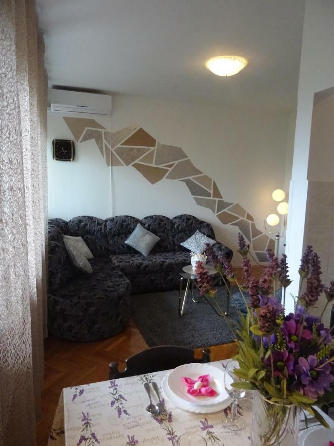 Apartman Iris S Terasom Риека Экстерьер фото