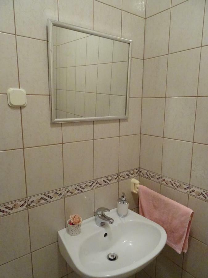 Apartman Iris S Terasom Риека Экстерьер фото